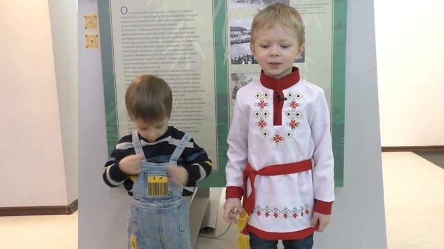 Валентина Белова "Чӑвашла эп калаҫатӑп " (Говорю на чувашском). Читает Ваня Белов. смотреть онлайн