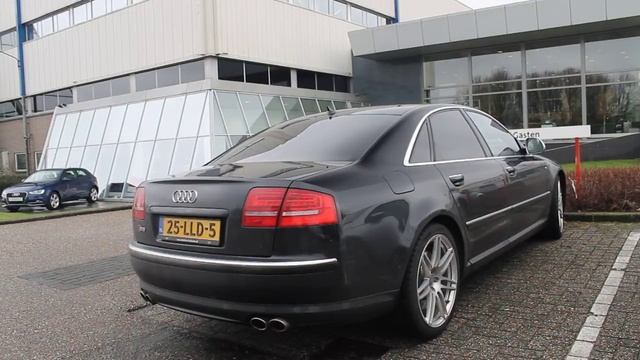 Audi S8 D3 revving hard! смотреть онлайн