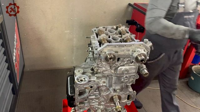 Сборка мотора Subaru EZ 30 смотреть онлайн