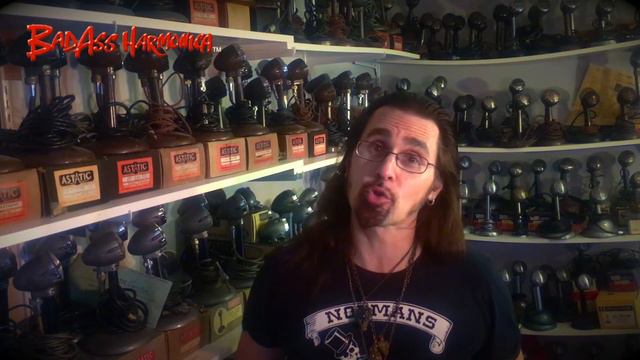 Microphone Monday #37 - Blues Harmonica - Aiwa M20 смотреть онлайн