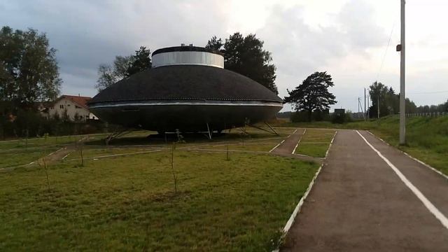 НЛО, инопланетяне в Подмосковье. Летающая тарелка. смотреть онлайн