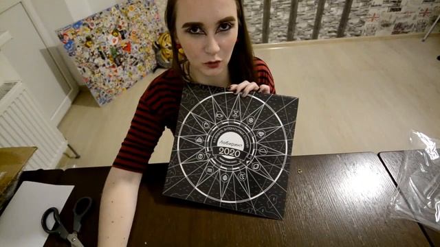Что за прелесть, КРАСНАЯ ПАНДА?! | Распаковка призов: сладости, календарь и пижама мечты! смотреть онлайн