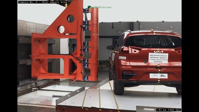 KIA NIRO Electric Side-Pole Crash Test (2022) смотреть онлайн