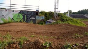 Как Припрыгать Волны и Разрывные БЕЗОПАСНО?! Обучение Мотокроссу