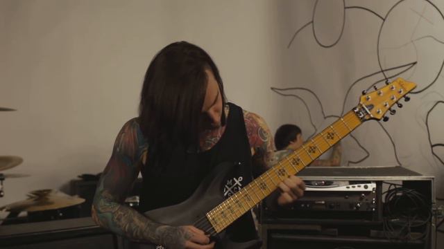 Paul Gilbert - Technical Difficulties (Racer X) смотреть онлайн
