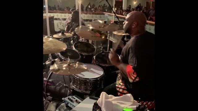 Playing “Celebrate the King” with Ricky Dillard & New G in New Jersey! смотреть онлайн