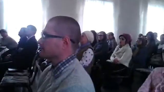 Молодежь - Посмотрим на Того смотреть онлайн