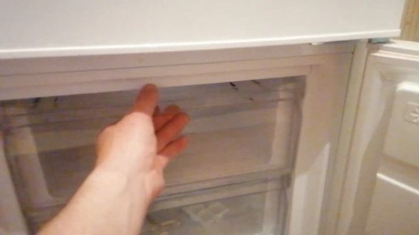 Холодильник DEXP