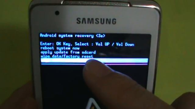 Samsung Galaxy Player 4.2 - Review Hard Reset - CUIDADO !!! - PT-BR - Brasil смотреть онлайн