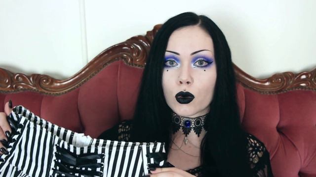 COLLECTIVE HAUL || December/January 2016 смотреть онлайн