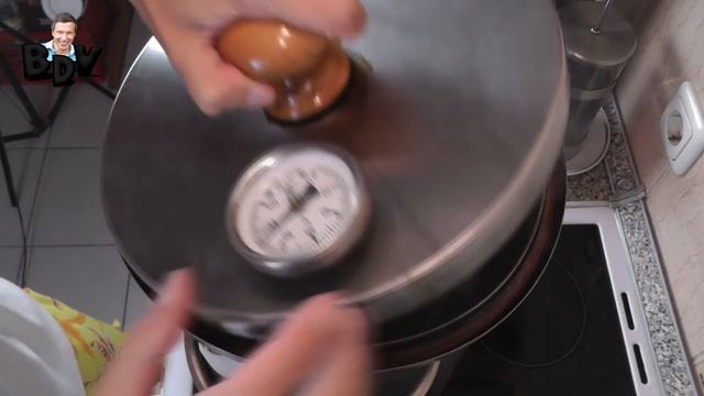 Колбаски для жарки в коптильне горячего копчения | Горячее копчение в домашних условиях смотреть онлайн