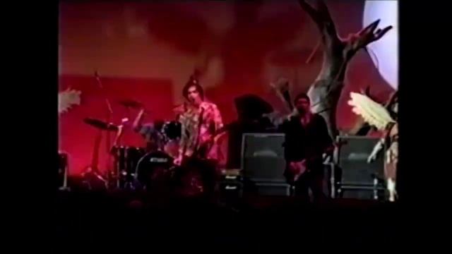 Nirvana - Heart Shaped Box - Great Western Forum, Inglewood, CA, USA 1993 (Remastered) SBD смотреть онлайн