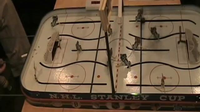 Table Hockey Showdown Part 1. смотреть онлайн