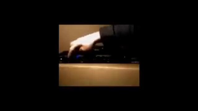 VICTOR CUSTOM BASS MUTILATOR PREAMP DEMO смотреть онлайн