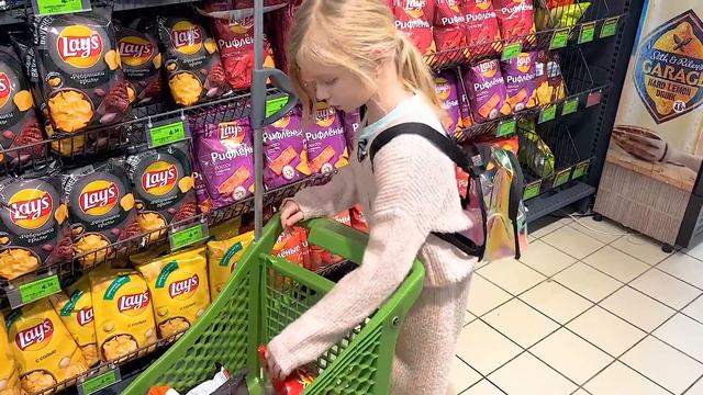 СОФИЯ ПРОТИВ МАМЫ. ПОДАРКИ ДЛЯ МАЛЬЧИКОВ смотреть онлайн