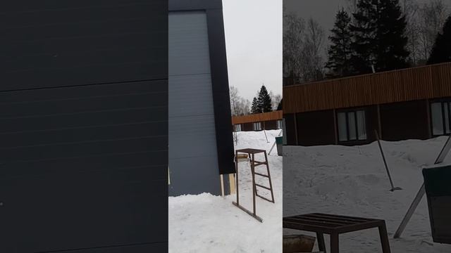 Гараж из сэндвич панелей. Фасад смотреть онлайн