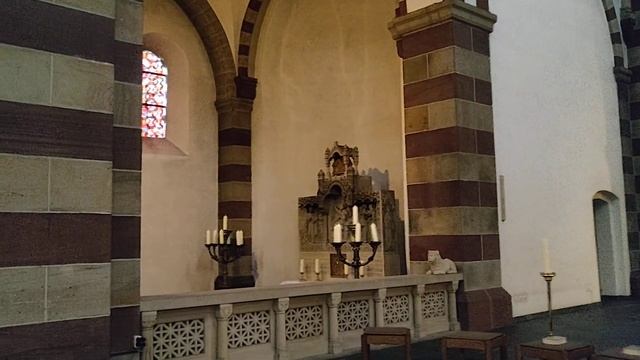 С. Подлипский, "Голгофский крест". Флешмоб " Славим Господа в пустых католических церквях", г. Анку смотреть онлайн