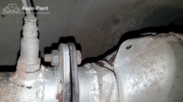 Жесть на СТО или будни автомехаников #141.Чуть не положили VW Golf 6. Outlаnder подкинул проблем! смотреть онлайн