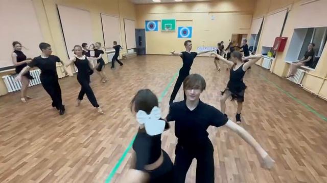 Самба22.09.23#dizimania#hafsanursancaktutan#YaÇokSeversen#samba#dance#танцы#танец#бальныетанцы#дети