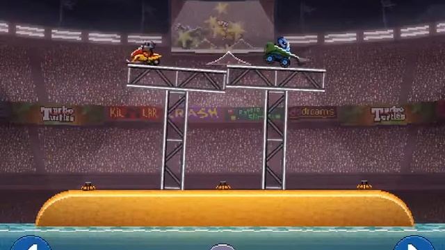 Drive Ahead! Replay: Мини-экскаватор vs. Снегоход. смотреть онлайн