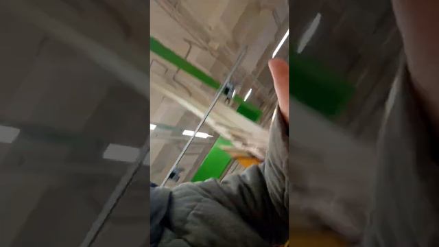 Как выглядит торговый центр на карантине смотреть онлайн