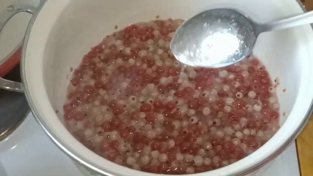 Как из забродивших ягод приготовить варенье переварить испорченные ягоды | спасти испорченные ягоды смотреть онлайн