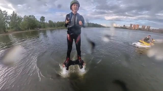 первый полёт над водой флайборд смотреть онлайн