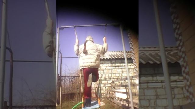 Я делаю трюки на качели смотреть онлайн