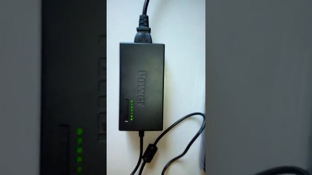 Universal Charger Adapter Power 96W смотреть онлайн
