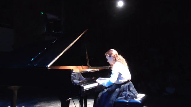 Sonya Zholobova. Levko Revutsky “The Song” and “Humoreska” Op. 17. смотреть онлайн