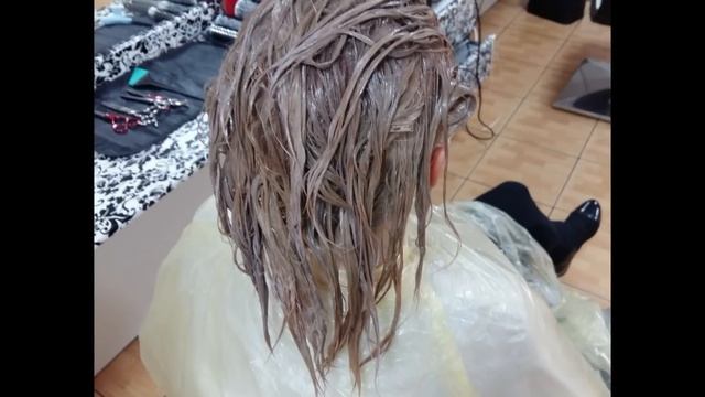 Окрашивание волос The color бежевый блондин смотреть онлайн