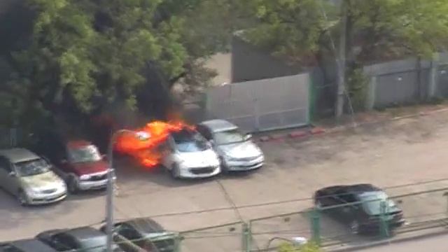 Пожар Москва 31 07 10 Перово Мерседес и Пежот смотреть онлайн