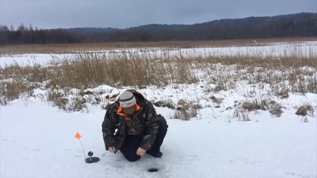 видео о ловле щуки по первому льду смотреть онлайн