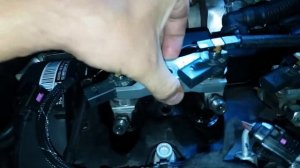 Как снять инжектор форсунку на vw 2.0 TDI cammon rail injektor