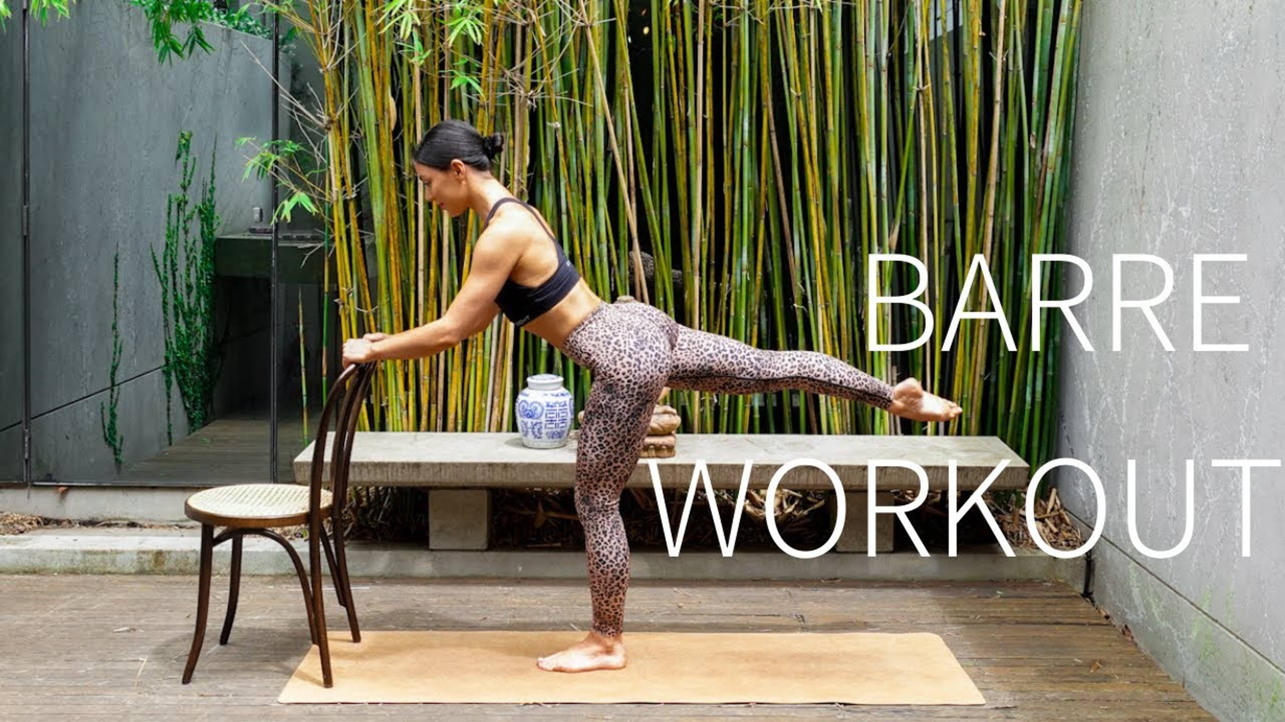 15 MIN LOWER BODY BARRE WORKOUT || Strong Legs & Glutes - Move With Nicole смотреть онлайн