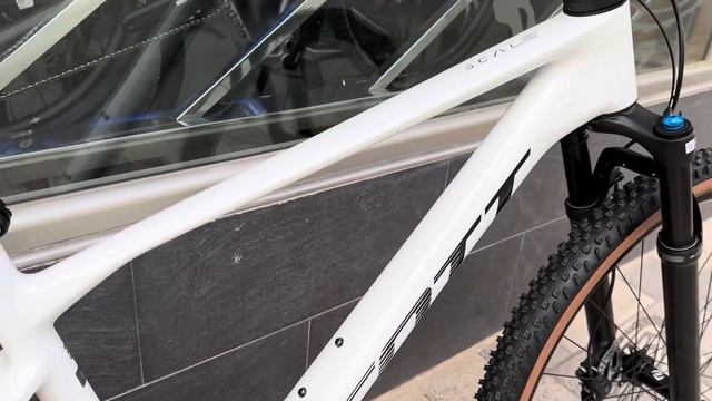 Scott Scale 930 Versión 2023. Actualización Del Cuadro.