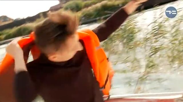 УЧИМСЯ УПРАВЛЯТЬ ЯХТОЙ! смотреть онлайн