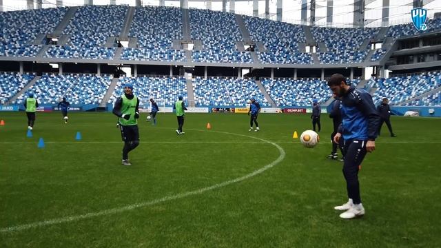 Тренировка ФК НН перед выездом в Химки. смотреть онлайн