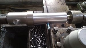 Токарка . Обработка детали в центрах