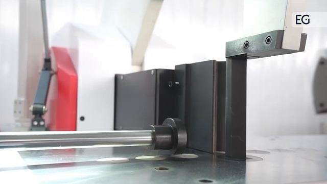 Станок с ЧПУ для гибки токопроводящих шин RRD-ZW-MX1200