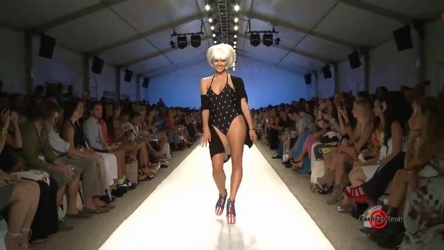 WildFoxSwimwear - Mercedes-Benz Fashion Week 2013 Runway Show.mp4