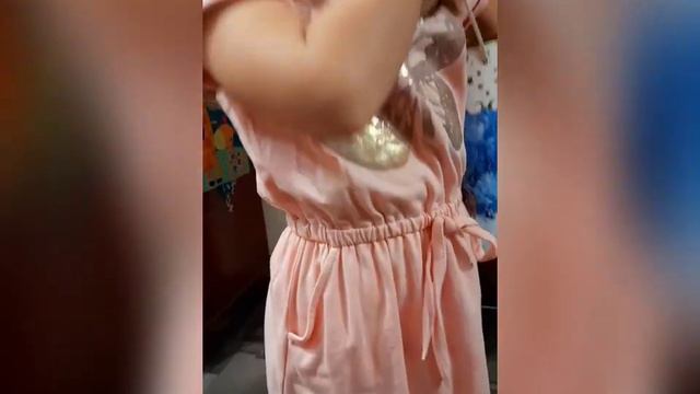 Видеообзор детского платья. Одежда Валеотрикотаж! смотреть онлайн