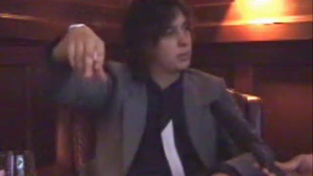 Julian Casablancas - Interview (Part 1) смотреть онлайн