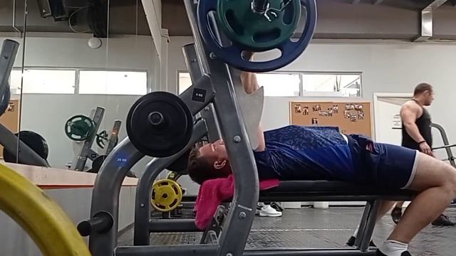 Жим лежа 80 кг на 50 раз смотреть онлайн