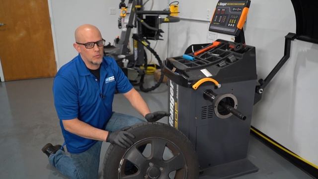 Wheel Vibration on the Highway? Could be Out of Balance! смотреть онлайн