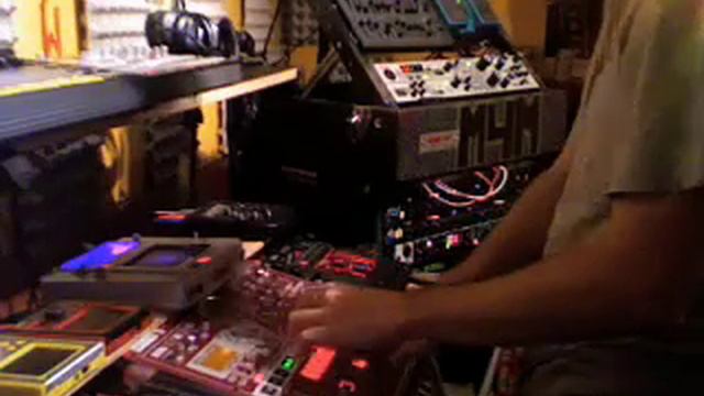 Muzik 4 Machines - A-01 mks b16 tc I13 смотреть онлайн