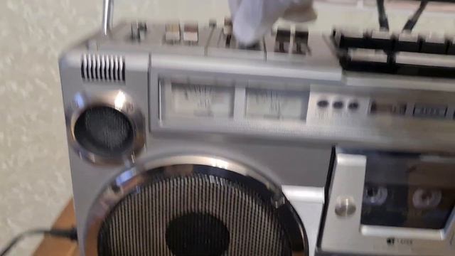 Кассетная магнитола Sharp GF 305 ST смотреть онлайн