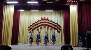 Танец "От Волги до Енисея".