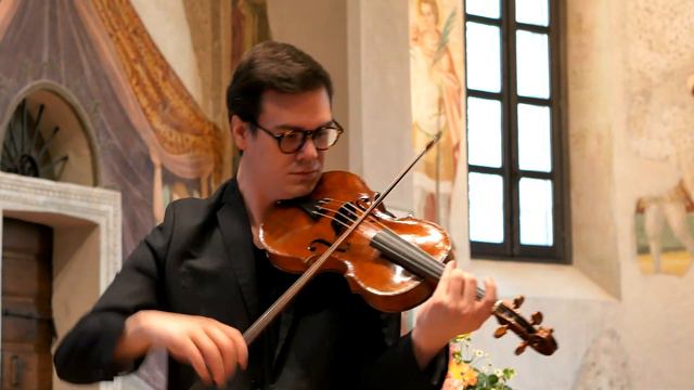 J. S. Bach • Cello Suite No. 1 In G Major, BWV 1007 | Leonardo Taio, Baroque Viola