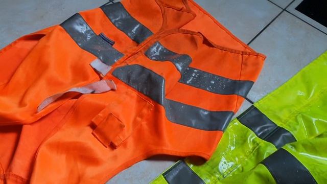 СТИРАЮ РАБОЧУЮ КУРТКУ В СТИРАЛЬНОЙ МАШИНЕ смотреть онлайн